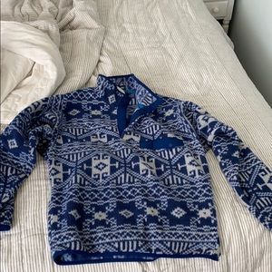 COPY - blue and white patagonia
